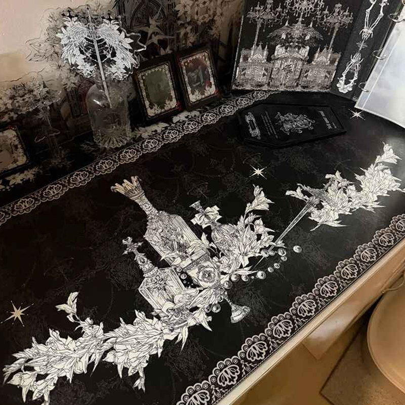 Divine Realm Gothic Building M - Desk Setup Dark 评论和价格
