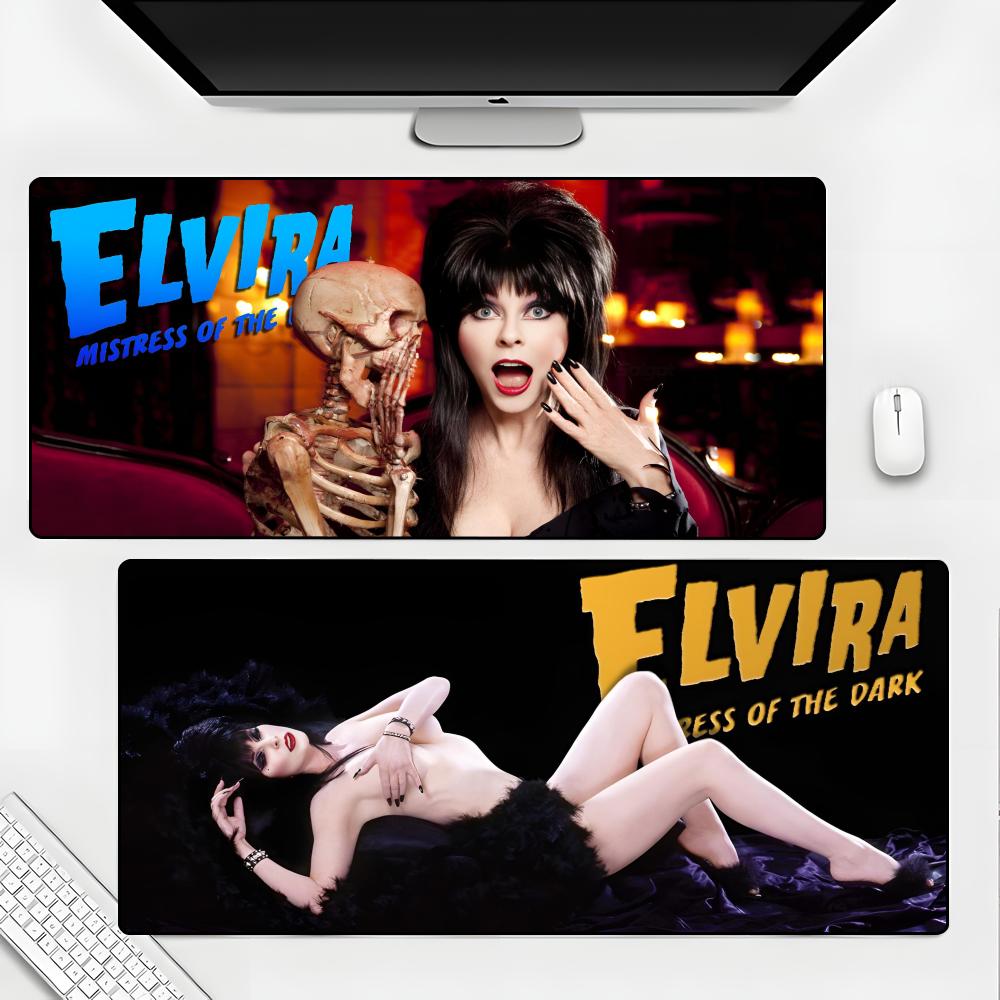 E-Elvira Mistress Of The Dark  - Desk Setup Dark 评论和价格